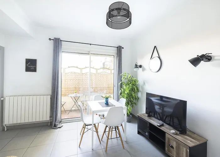 Le Refuge Ensoleillé - Proche Palais Des Congrès *